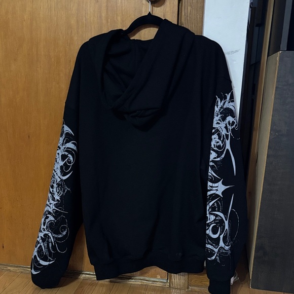 INSOMNIA Black Zip Up Hoodie with Silver Graphic Design HIGH QUALITY RHINESTONE - Picture 2 of 3